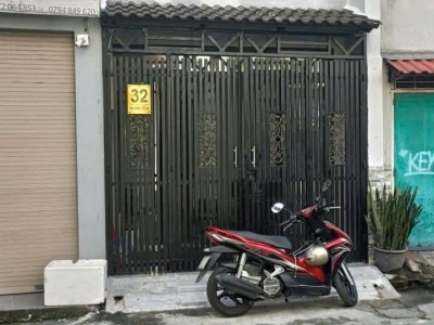 Nhà MT 32 Đường số 14, Phường 8, Gò Vấp, MT 8m, 3,3x12,2m, Cn 35,4 m2, trệt lửng, 6,35 tỷ TL