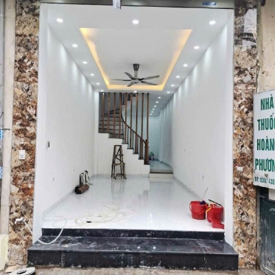 BÁN 50M2 NHÀ MẶT PHỐ HOÀNG QUỐC VIỆT, KINH DOANH, 2 THOÁNG GIÁ 12 ,5 TỶ.