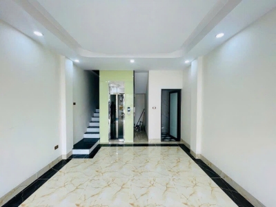 Bán nhả mặt ngõ kinh doanh phố Khương Trung - Gara ô tô, thang máy