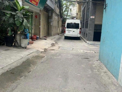 PHỐ VÍP THÁI HÀ - NGÕ PHÂN LÔ - Ô TÔ ĐỖ CỔNG - NHÀ DÂN XÂY CHẮC CHẮN - KHU DÂN TRÍ CAO - GẦN PHỐ