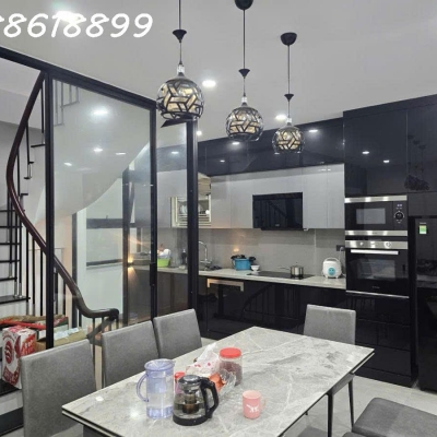 BÁN MP HOÀNG VĂN THÁI 75Mx3T, MT 3,5M - KINH DOANH