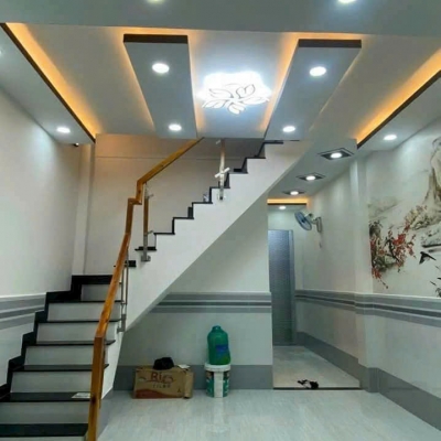 Nhà 2 tầng sát mặt tiền Phạm Thế Hiển P6 Q8