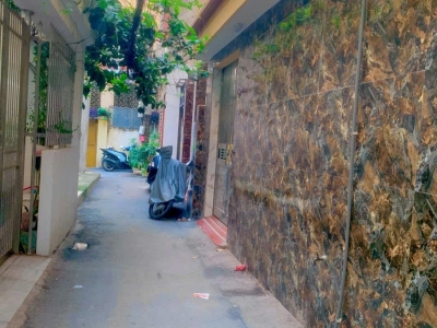 Bán nhà Khương Đình 36m 6 tầng thang máy lô góc,hơn 9 tỷ.