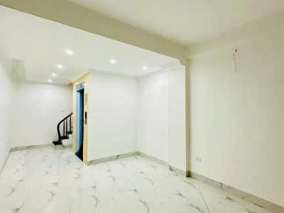 Bán nhà Thạch Bàn 60m 7 tầng thang máy ô tô giá 9 tỷ