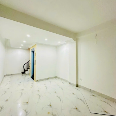 Bán nhà Thạch Bàn 60m 7 tầng thang máy ô tô giá 9 tỷ