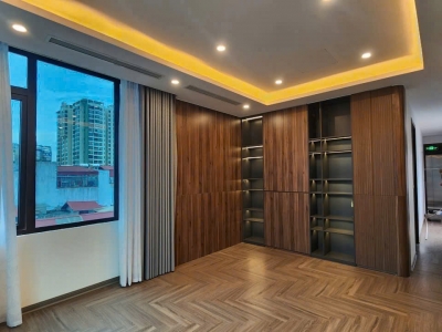BÁN NHÀ PHÂN LÔ HOÀNG VĂN THÁI – Ô TÔ VÀO NHÀ – KD ĐỈNH – 56M CHỈ 17.8 TỶ