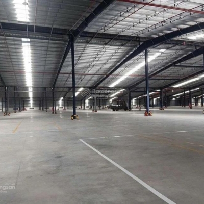 Cho thuê kho 1.472m² KCN Tân Bình trần cao 9m, xe container vào tận cửa, giá chỉ 110.400đ/m²