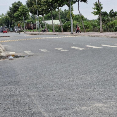 Bán Nhanh Đất Mặt Tiền Đường Bình Nhâm 83, Thuận An 5840m2, Giá 93 Tỷ,