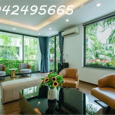 Gia đình bán căn biệt thự 2 mặt đường tại khu: Night Street - Flamingo Đại lải Resort.