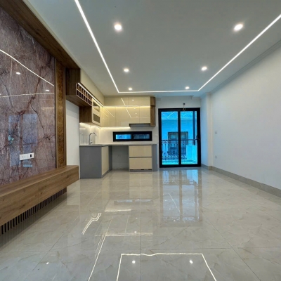 DUY NHẤT 1 CĂN GIÁP NHẤT THANH XUÂN 40M 8 TẦNG THANG MÁY NHÀ ĐẸP FULL NỘI THẤT 13.5 TỶ