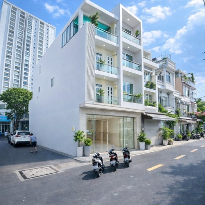 LUỸ BÁN BÍCH – ĐƯỜNG 10M – LÔ GÓC 60M² 0LG – 4 TẦNG – SẴN DÒNG TIỀN 9.X TỶ