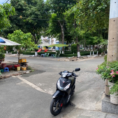 BIỆT THỰ SÂN VƯỜN LÊ ĐỨC THỌ - GARA XE HƠI - KHU PHÂN LÔ ĐỒNG BỘ - CÔNG VIÊN TRƯỚC NHÀ