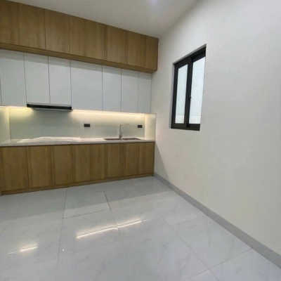 HÀ TRÌ - HÀ ĐÔNG GIA ĐÌNH CẦN BÁN NHÀ DT 34M2  TK 6 TẦNG. GIÁ 5TY900( Có thương lượng)