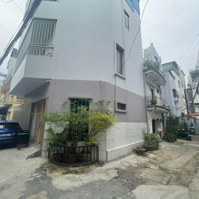 Bán nhà Gò Vấp, hẻm xe hơi Nguyễn Văn Công, 44m², 3 tầng, 4PN, nhỉnh 5 tỷ TL