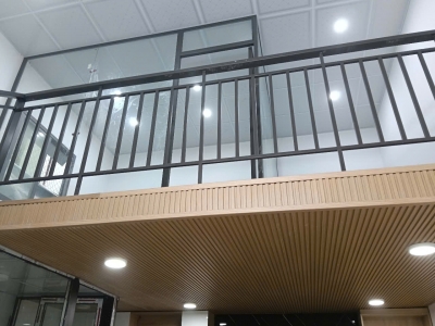 # Nhà Kiệt Ông Ích Khiêm gần Cầu Rồng, gần 30m2, gác lửng mới đẹp, nhỉnh 2 tỷ
