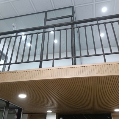 # Nhà Kiệt Ông Ích Khiêm gần Cầu Rồng, gần 30m2, gác lửng mới đẹp, nhỉnh 2 tỷ