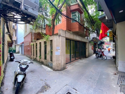 40M RA Ô TÔ TRÁNH - TRẦN DUY HƯNG 38M2- 5TẦNG - NHỈNH 9TỶ NHÀ MỚI ĐẸP - NỘI THẤT SỊN