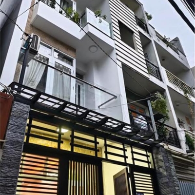 Trung Tâm Phú Nhuận - Hẻm Rộng 4 Tâng Kiên Cố - Không LG