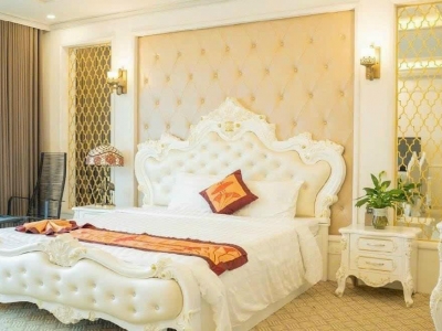 Bán khách sạn mặt phố Hàng Dầu, 105m2, 9 tầng thang máy, mặt tiền 4.5m, 109 tỷ, KD đỉnh