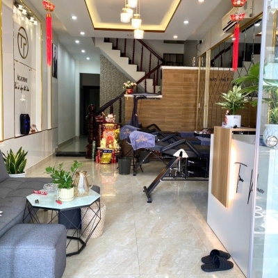 ► Mặt Tiền Nguyễn Đức Cảnh, Hải Châu gần Sông Hàn, 60m2, 2 tầng đẹp, 5.xx tỷ