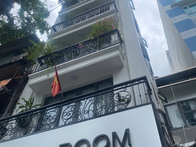Bán nhà mặt phố Lò Đúc, 75m2, 6 tầng thang máy, mặt tiền gần 5m, 69.5 tỉ, vỉa hè, kinh doanh đỉnh