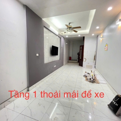 Cho thuê nhà Phố Khương Trung, 40m2, 5 tầng, 4 ngủ, ở nhóm 7 người, VP, c.ty