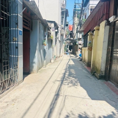 Bán nhà nam dư 4 tầng dân xây ô tô lùi cửa 15M ô tô tránh hoàng mai