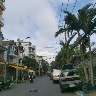 BÁN NHÀ ĐẸP DƯƠNG QUẢNG HÀM P6 GÒ VẤP,  5 TẦNG GARA THANG MÁY,  54M2, 9.2 TỶ TL