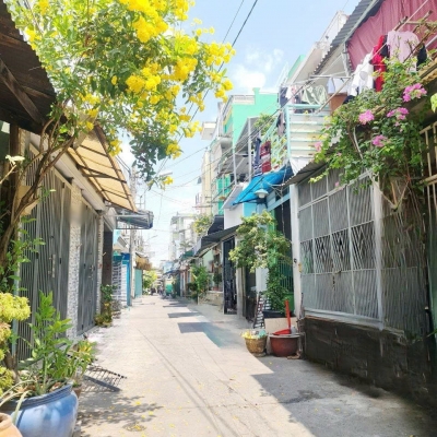 6.7 tỷ Nhà HXH tới nhà Hưng Phú P10Q8 full nội thất cao cấp