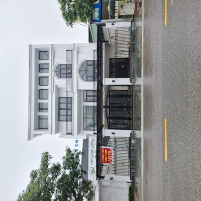 VIP shophouse 77m2 mặt phố chính UB Gia Lâm, công viên hồ điều hòa chỉ 20 tỷ x. Lh 0936098052