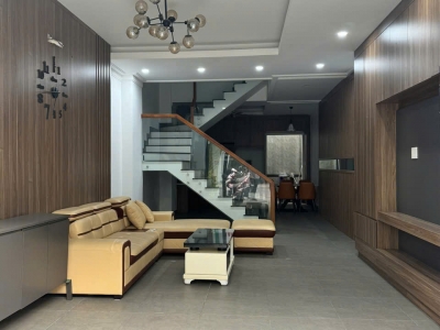 Bán nhà ĐẸP 3 Tầng Dĩ An,Vừa ở vừa Kinh Doanh ok luôn,gần chợ Tân Bình