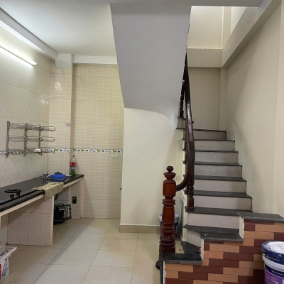 Cho thuê nhà ngõ đường Mỹ Đình, 25m² x 5 tầng, 3 ngủ, 9 triệu