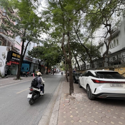 NHÀ PHỐ TRUNG KÍNH CẦU GIẤY - ĐẸP MÊ LY - KINH DOANH ĐỈNH CAO - MẶT TIỀN PHỐ TRUNG KÍNH - MẶT SAU CHỢ TRUNG KÍNH - 106M2 - 9 TẦNG - SĐCC - LH: MR HOÀNG PHÚ -  0385683333