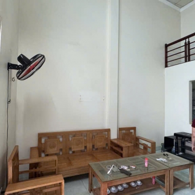 Bán gấp nhà 1,5 tầng thôn Thường Lệ, Đại Thịnh. Nhà đẹp, chỉ việc xách đồ về ở