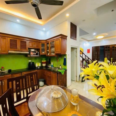 Chinh Chủ Cân Bán  30m² 5 tầng, 3PN, 3WC, Ngõ 362 Nam Dư, Lĩnh Nam, 5.8 tỷ, sổ đỏ sẵn sàng giao dich ngay