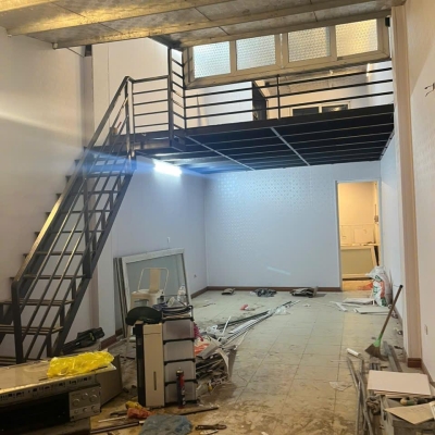 Cho thuê nhà 2 tầng mới đẹp ô tô vào tận nơi tại 14 ngõ 42/251 Thịnh Liệt, DT 52m2, 8tr/th
