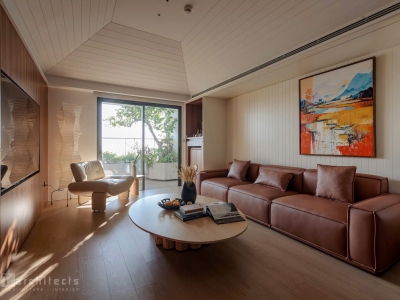 Bán nhà Ngọc Trì  46m 6 tầng thang máy MT4.1m lô góc ô tô hơn 9 tỷ