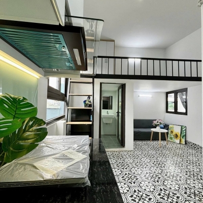 CCMN 5 TẦNG,9PN KK THANG MÁY, VỊ TRÍ ĐẮC ĐỊA, GẦN ĐƯỜNG Ô TÔ, TRUNG TÂM CẦU GIẤY