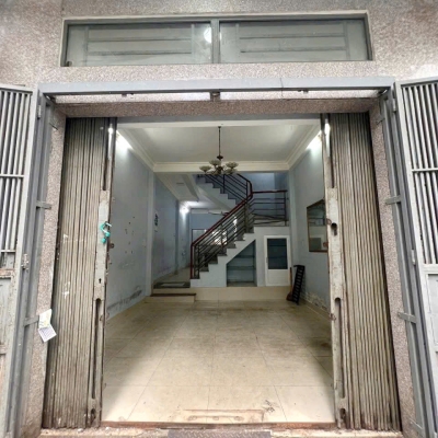Nhà 4 tầng ôtô đậu trong nhà đường Dương Bá Trạc P1Q8. Giá 8,5 tỷ TL