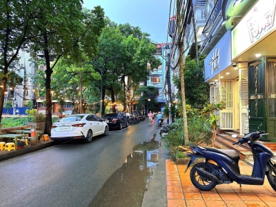 Vỉa hè ,vieww hồ,thông ,kinh doanh siêu đỉnh,phân lô 2 thoáng o to,tại Chùa Láng ,Đống Đa,57m2,5T,nhỉnh 28 tỷ