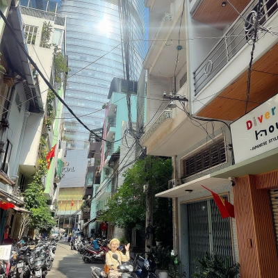BÁN SIÊU PHẨM 3 MẶT TIỀN XE HƠI THÔNG ĐƯỜNG HÀM NGHI & HẢI TRIỀU & NGUYỄN HUỆ, P.BÊN NGHÉ - VIEW TÒA NHÀ BITEXCO QUẬN 1