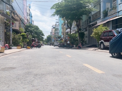 HOT, HOT, CẦN BÁN GẤP NHÀ ĐƯỜNG ĐÔNG HỒ [P4, Q8] DT: 22 M2( 3.5X 7M) CHỈ 2.7 TỶ