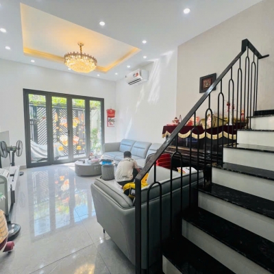 NHÀ CỔ NHUẾ - 42M2 - 400m Ra BV PHƯƠNG ĐÔNG - SỔ ĐỎ SẴN - CHỈ HƠN 6 TỶ XÍU