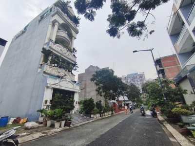 Bán nhà KDC Conic - 4 tầng 8 phòng master - SHR hoàn công đủ - 7x20m DT sàn: 331m2 - chỉ 13.8 tỷ