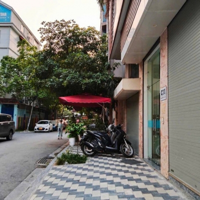 Bán nhà khu Tây Hồ, lô góc vỉa hè, thang máy 7 tầng, 80m chỉ 26.5 tỷ