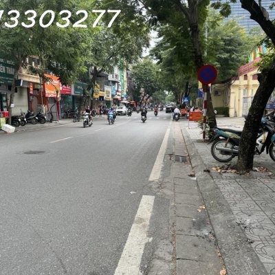 NHÀ 5 TẦNG THANG MÁY – Ô TÔ TRÁNH – PHỐ LẠC TRUNG - MẶT TIỀN 5M - GẦN 7 T.Ỷ – FULL NỘI THẤT SANG TRỌNG