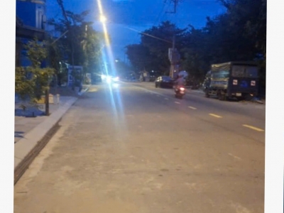 + Sơn Trà, Đất Ngô Quang Huy, sau vương thừa vũ và sát lô góc hồ nghinh, vài bước chân ra công viên biển cá voi.