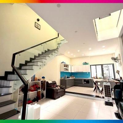 ???? Nhà đẹp 3 tầng – khu biệt thự bên sông Sài Gòn – Hiệp Bình Chánh, Thủ Đức