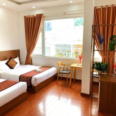 Bán khách sạn mặt phố Đường Thành, 171m2, 10 tầng 1 hầm thang máy, mặt tiền 5.1m, 168 tỷ, KD đỉnh