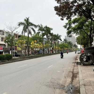 Bán Nhà 7 tầng, mới Kinh Koong,  Mặt đường Đỗ Mười 4 làn xe, oto ngủ, nội thất sáng bóng